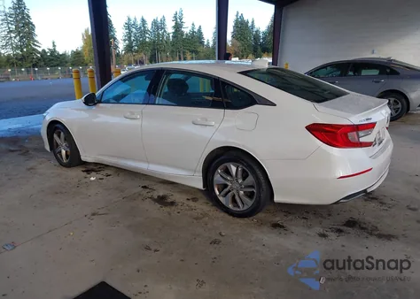 2018 Honda Accord Lx z USA, uszkodzony, nr VIN 1HGCV1F15JA157394